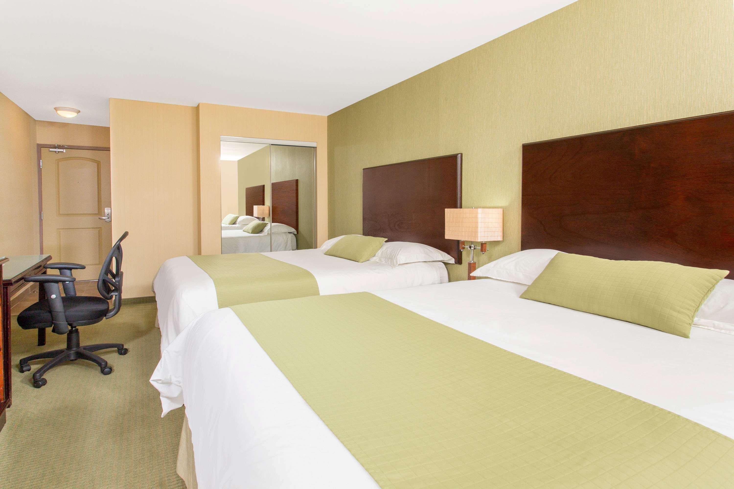Ramada By Wyndham Williams Lake Dış mekan fotoğraf