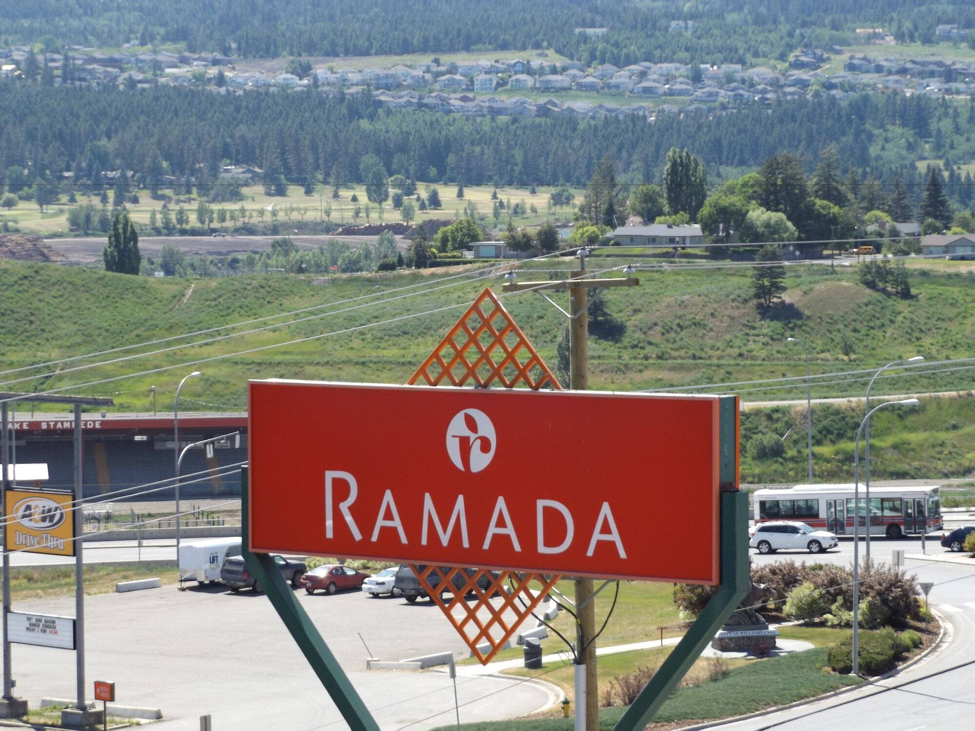 Ramada By Wyndham Williams Lake Dış mekan fotoğraf